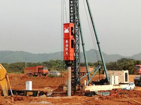 液壓打樁機