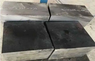 Ͻģ
